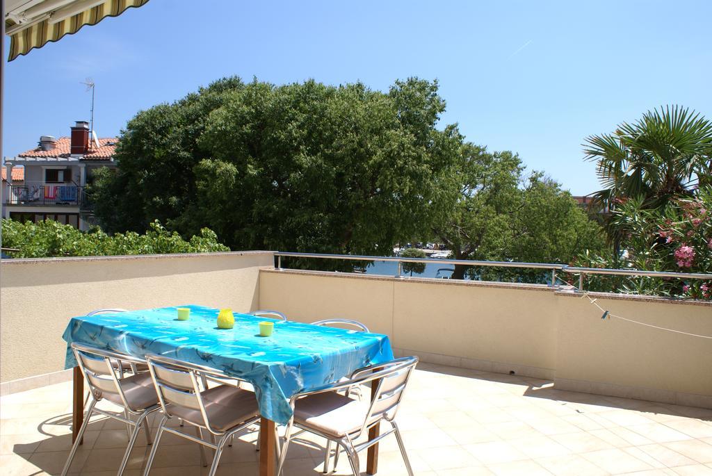Apartment Adria Sun Порат Екстериор снимка